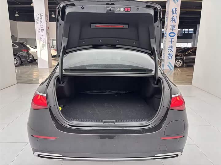 Фото 8 - Mercedes-Benz E-Class Hybrid