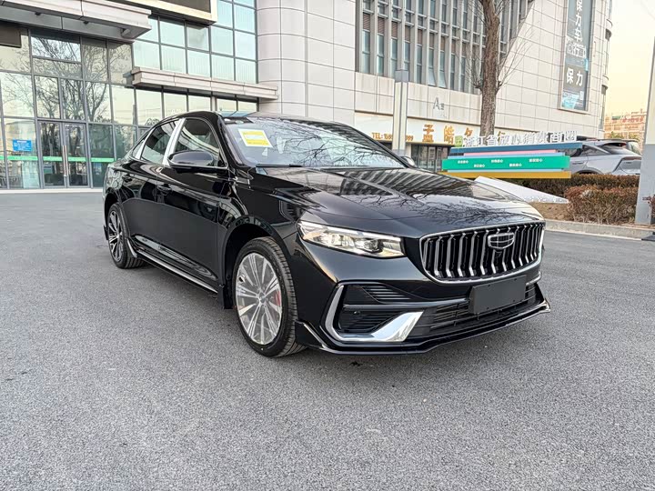 Фото 3 - Geely Preface