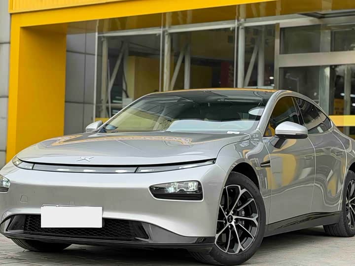 Фото 1 - XPeng P7