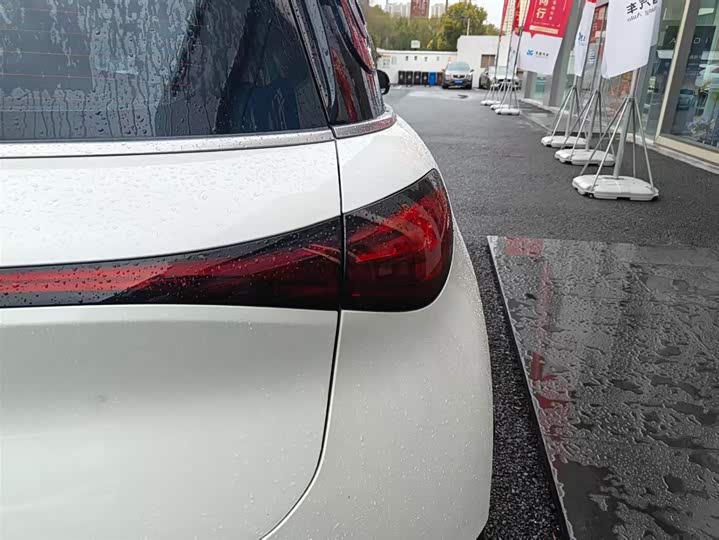 Фото 3 - Smart #1