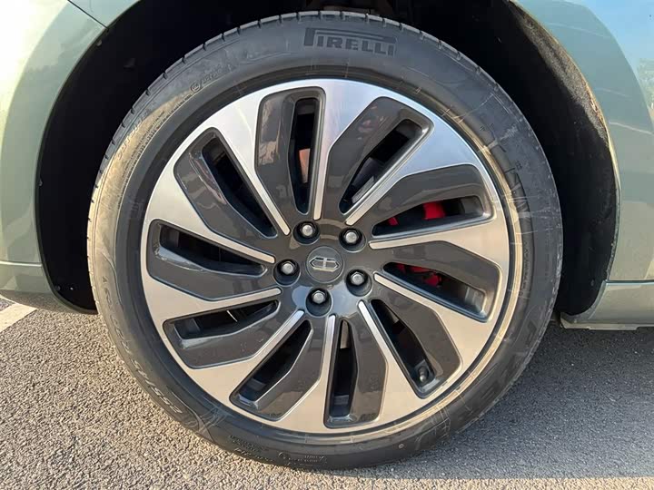 Фото 9 - Aito M5