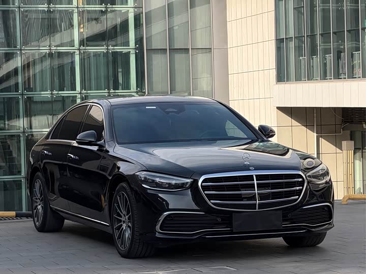 Фото 2 - Mercedes-Benz S-Class