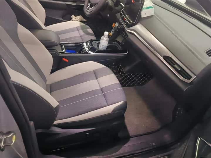 Фото 8 - Volkswagen ID.4 Crozz