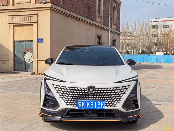 Фото 2 - Changan UNI-T