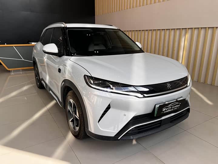 Фото 2 - BYD Yuan Up