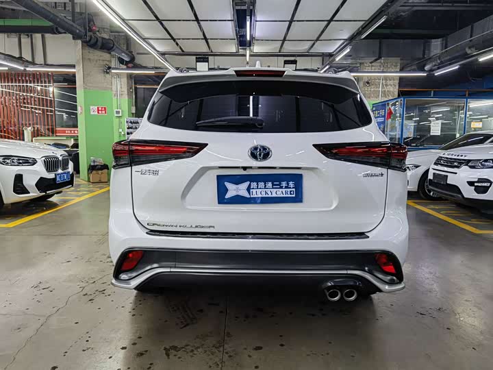 Фото 5 - Toyota Crown Kluger