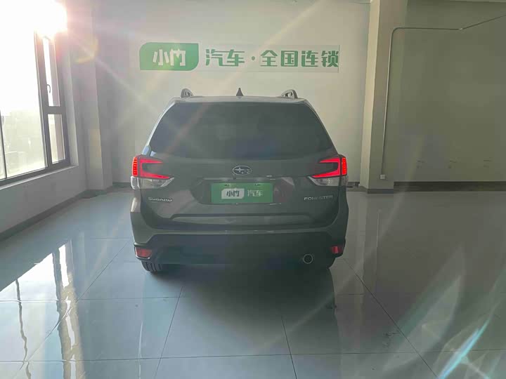 Фото 5 - Subaru Forester