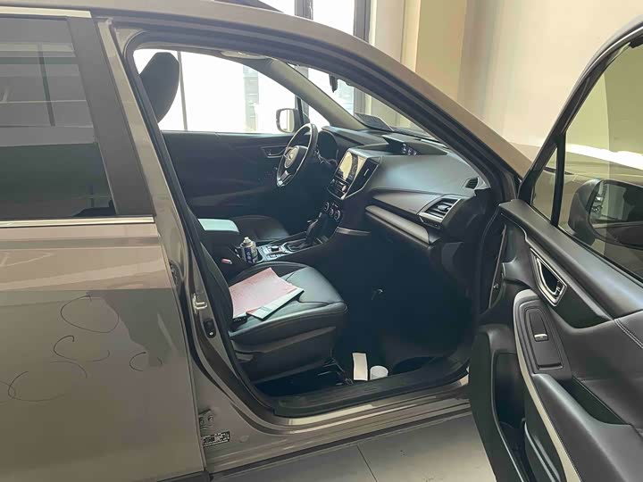 Фото 7 - Subaru Forester