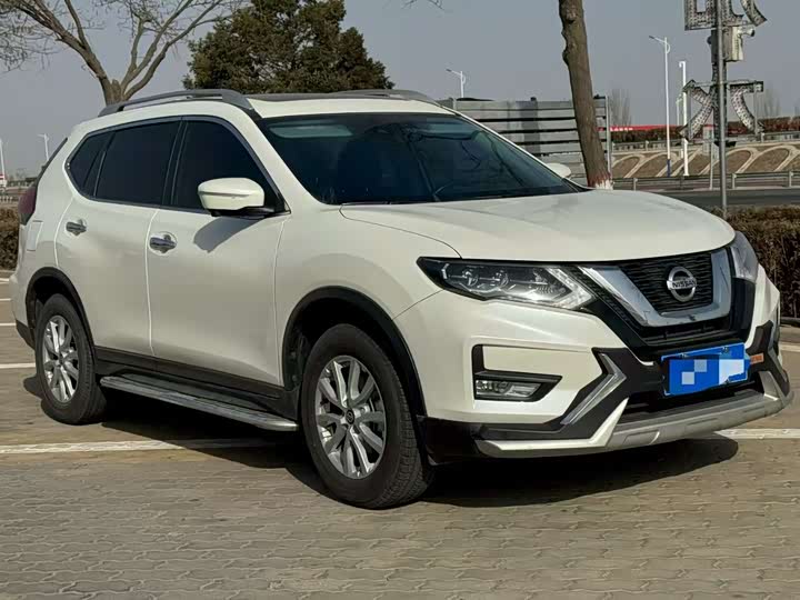 Фото 3 - Nissan X-Trail