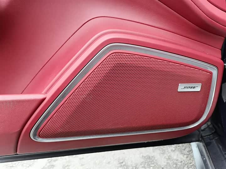 Фото 3 - Porsche Panamera Hybrid