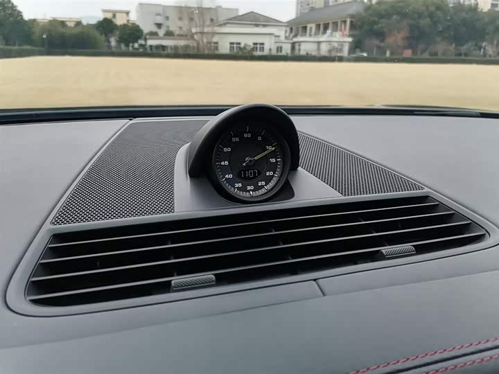 Фото 8 - Porsche Panamera Hybrid