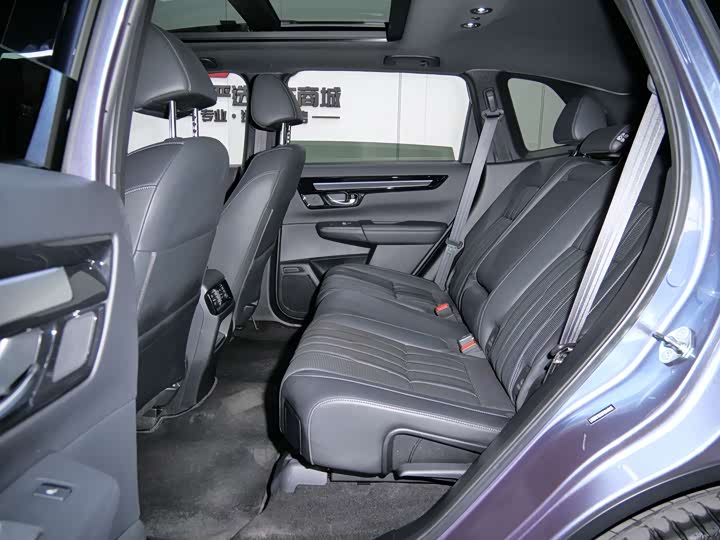 Фото 7 - Honda Breeze Hybrid