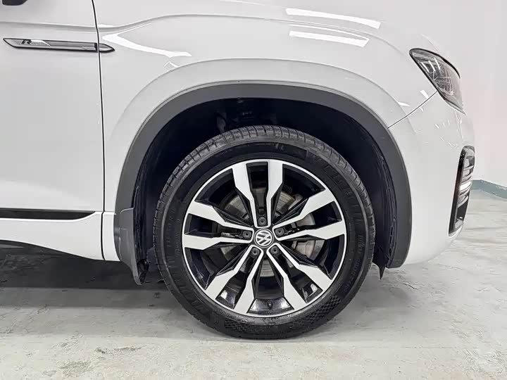 Фото 9 - Volkswagen Tayron