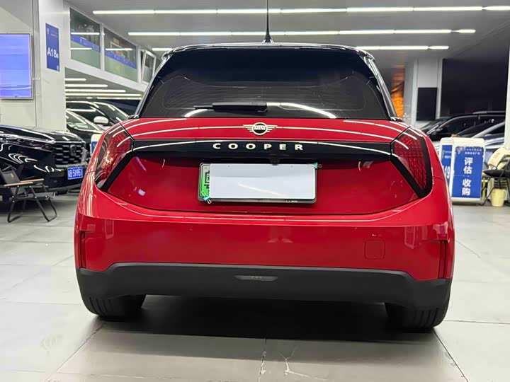 Фото 5 - Mini Cooper