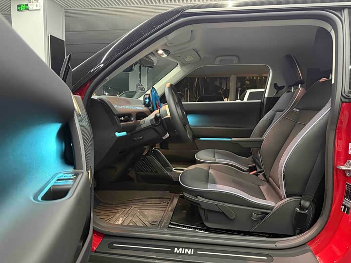 Фото 8 - Mini Cooper