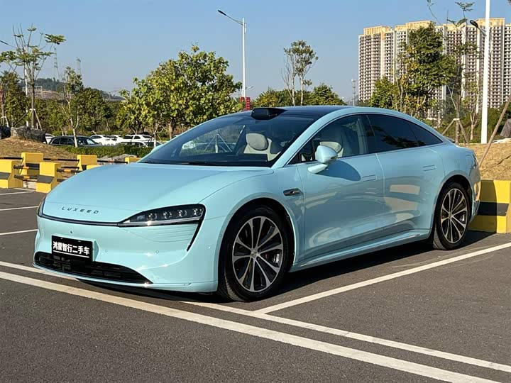 Фото 1 - Luxeed S7