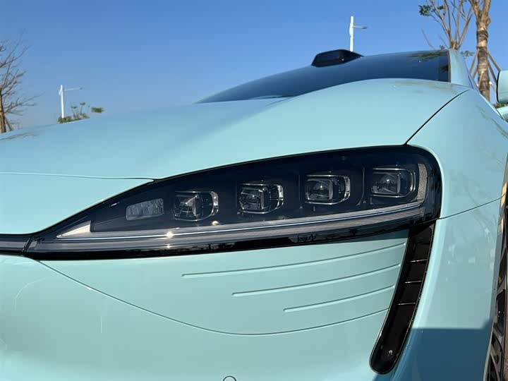 Фото 7 - Luxeed S7