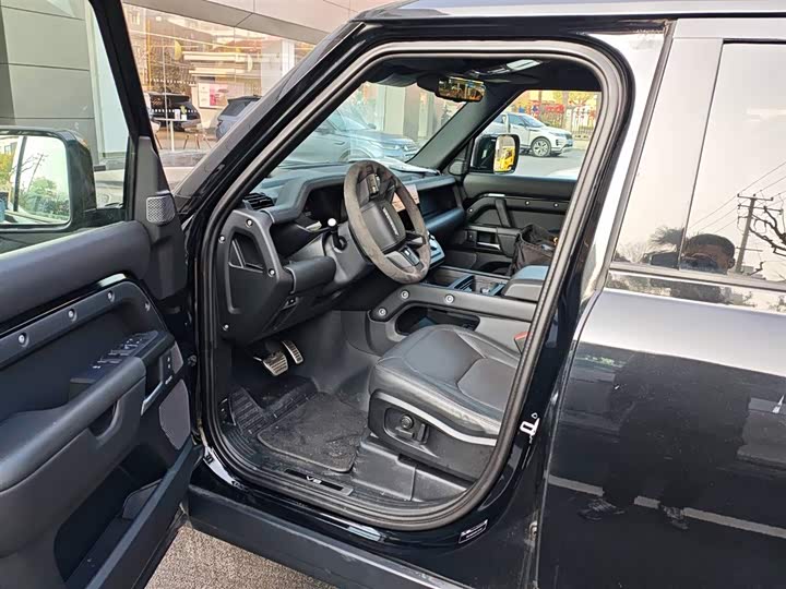 Фото 5 - Land Rover Defender