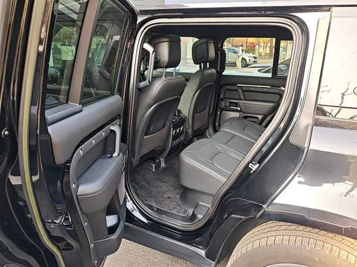 Фото 6 - Land Rover Defender