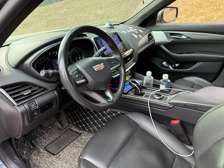 Photo 7 - Cadillac CT5