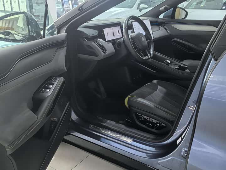 Фото 3 - BYD Song L