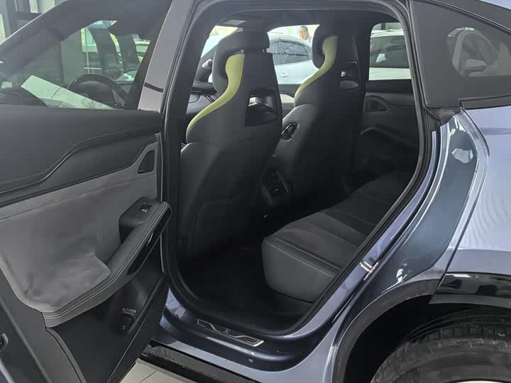 Фото 4 - BYD Song L