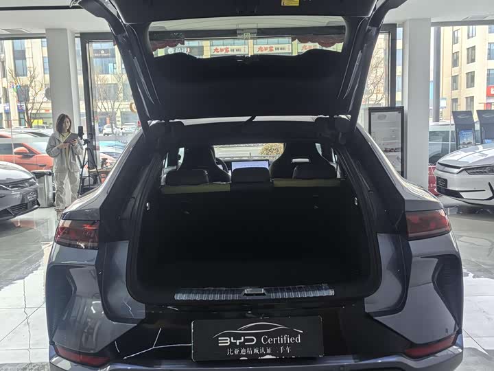 Фото 8 - BYD Song L