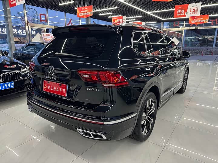 Фото 4 - Volkswagen Tiguan L Pro