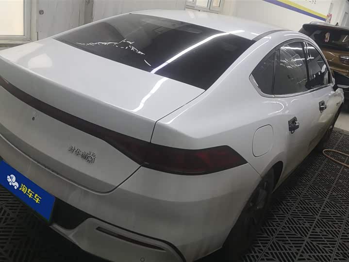 Фото 3 - BYD Qin Plus