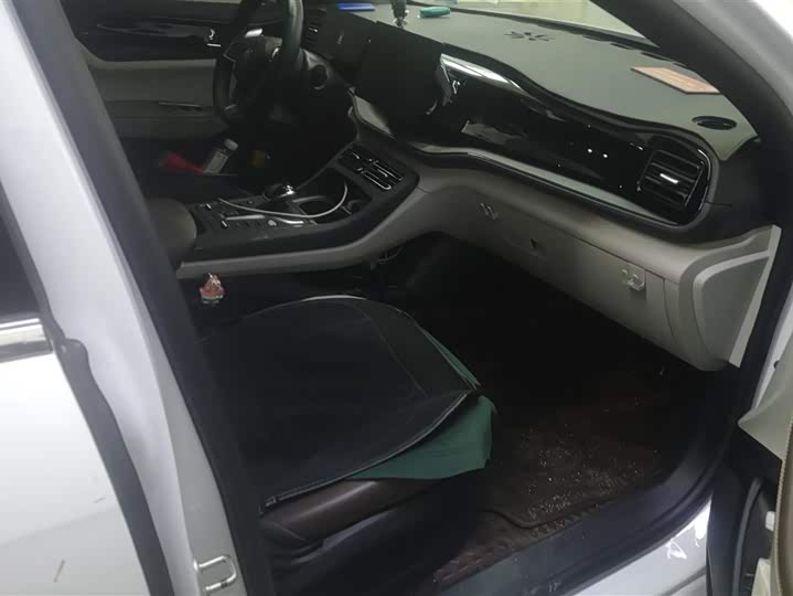 Фото 8 - BYD Qin Plus