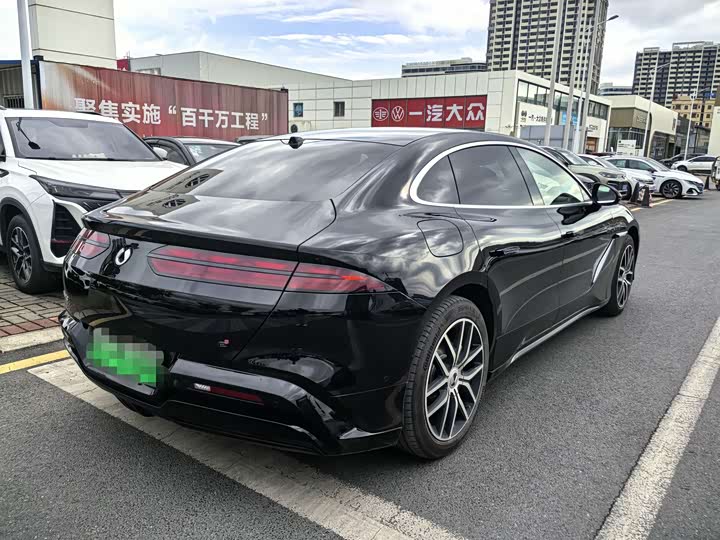 Фото 4 - Denza Z9