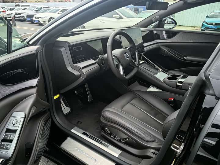 Фото 8 - Denza Z9