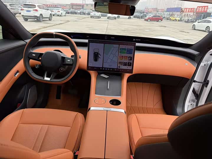 Фото 2 - Xiaomi YU7