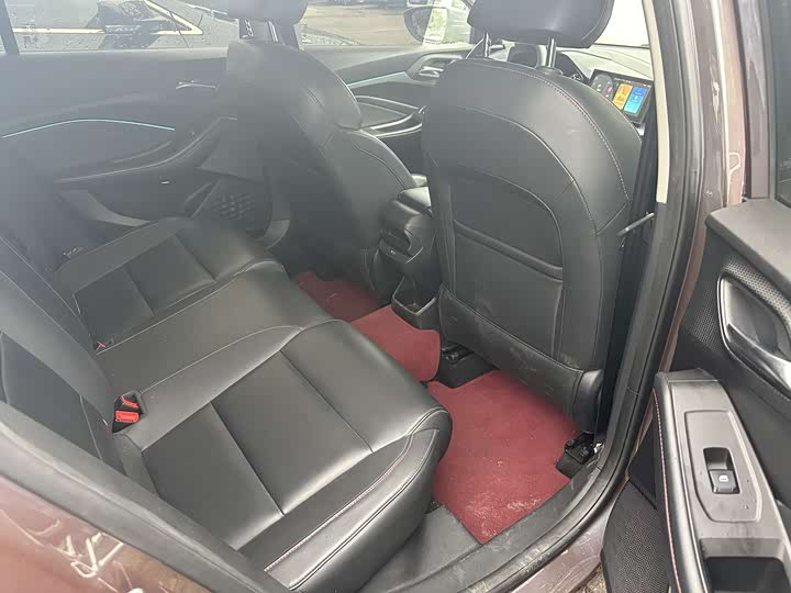 Фото 9 - MG Motor 5