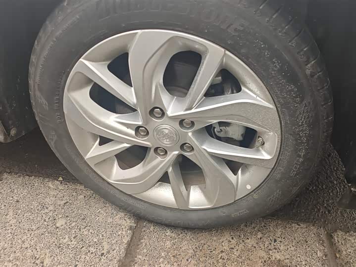 Фото 6 - Buick Velite 6