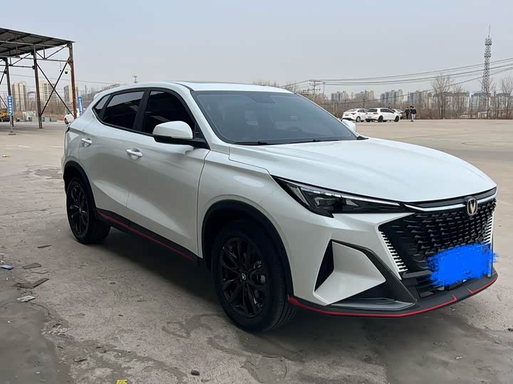 Фото 3 - Changan X5 Plus