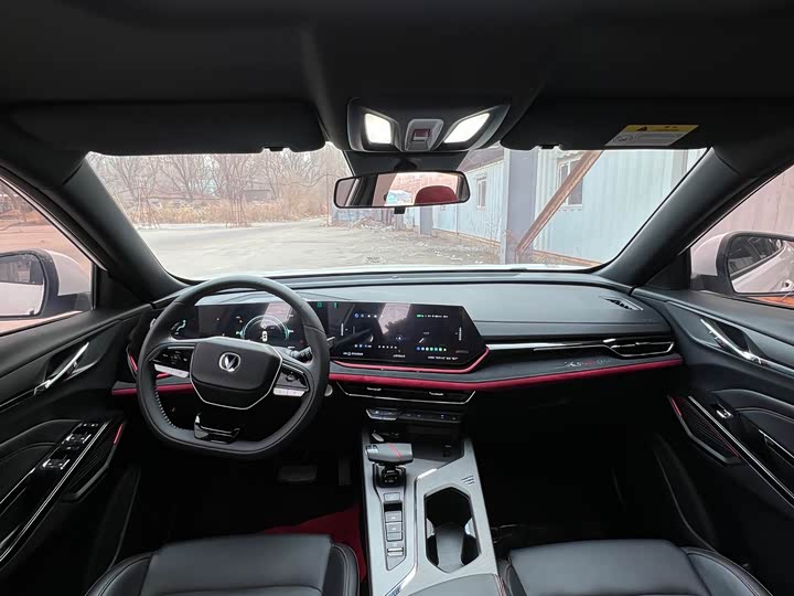 Фото 9 - Changan X5 Plus