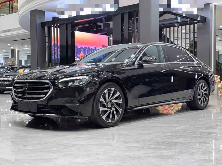 Photo 1 - Mercedes-Benz E-Class