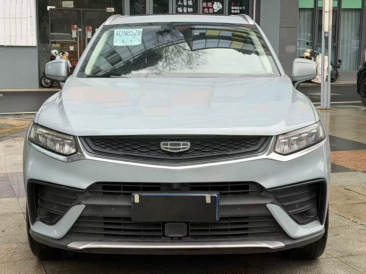 Фото 2 - Geely Tugella S