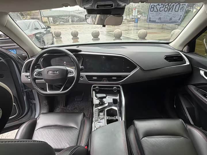 Фото 4 - Geely Tugella S