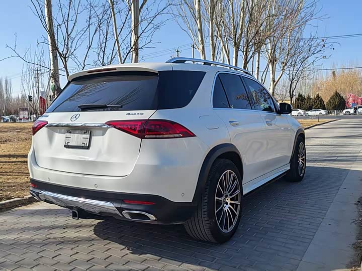 Фото 7 - Mercedes-Benz GLE-Class