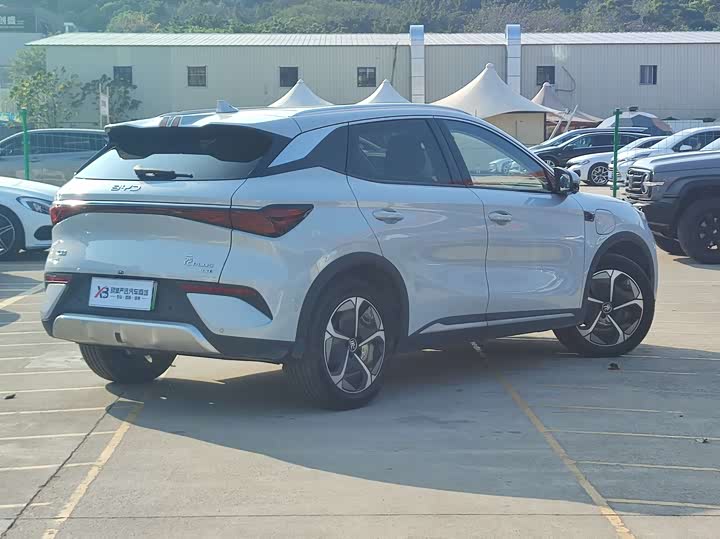 Фото 3 - BYD Yuan Plus