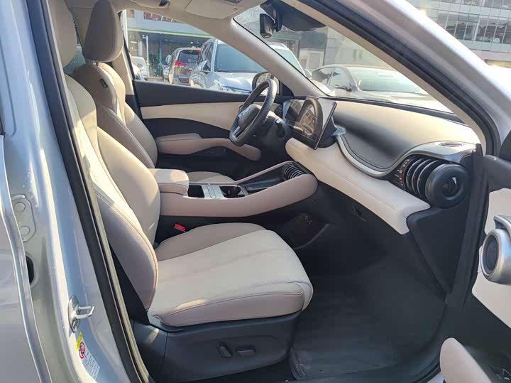 Фото 9 - BYD Yuan Plus