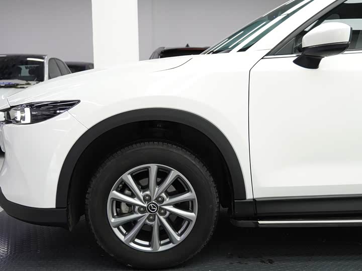 Фото 8 - Mazda CX-5