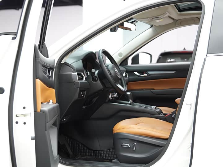 Фото 9 - Mazda CX-5