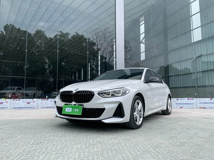 Фото 1 - BMW 1 Series