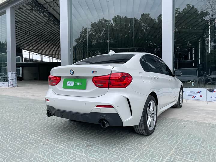 Фото 5 - BMW 1 Series