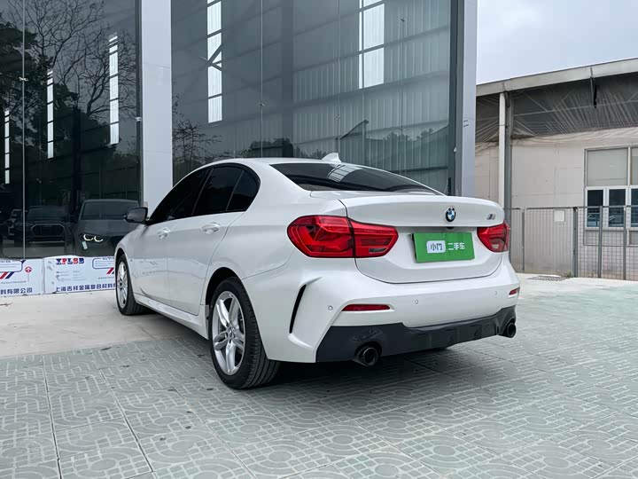 Фото 6 - BMW 1 Series