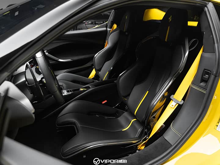 Фото 5 - Ferrari 296