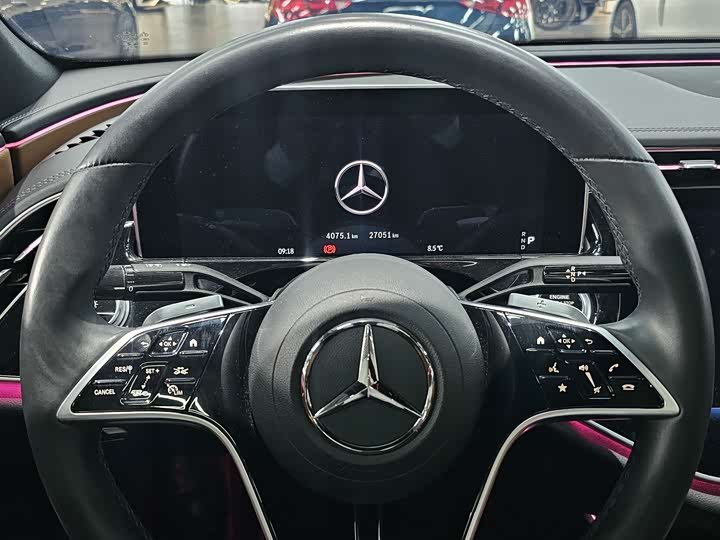 Фото 4 - Mercedes-Benz E-Class Hybrid